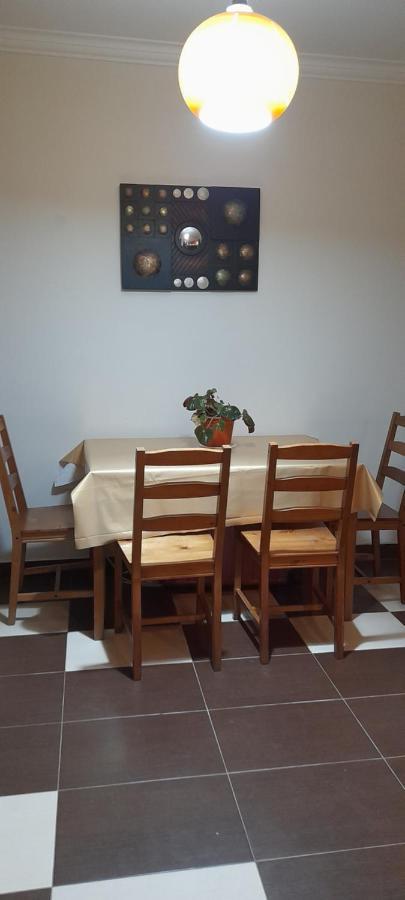 Guesthouse Verissimo Nazaré Buitenkant foto