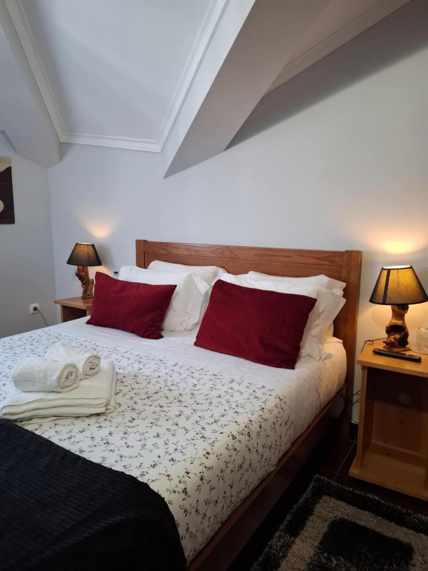 Guesthouse Verissimo Nazaré Buitenkant foto